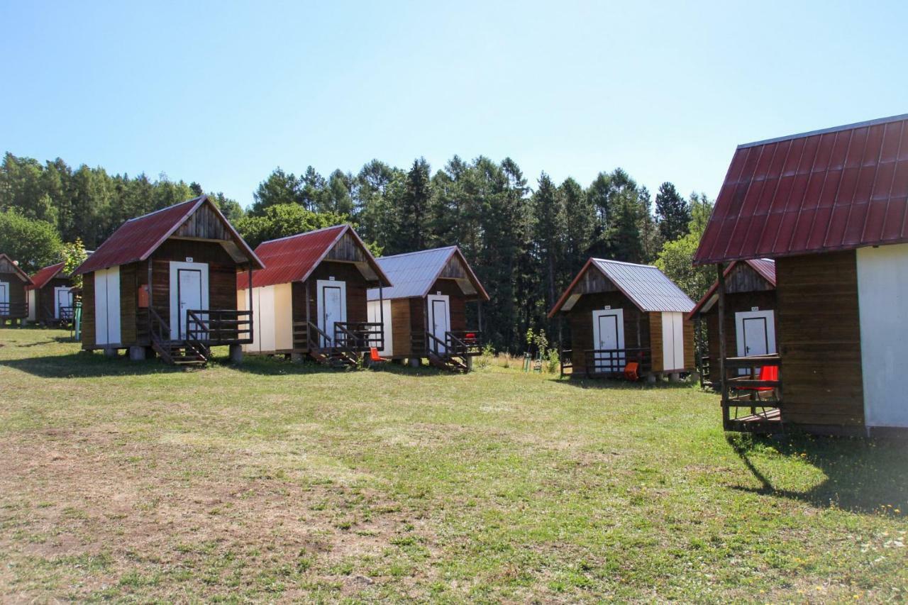 Camping V Raji - Palda Hotel Rovensko pod Troskami Exterior photo